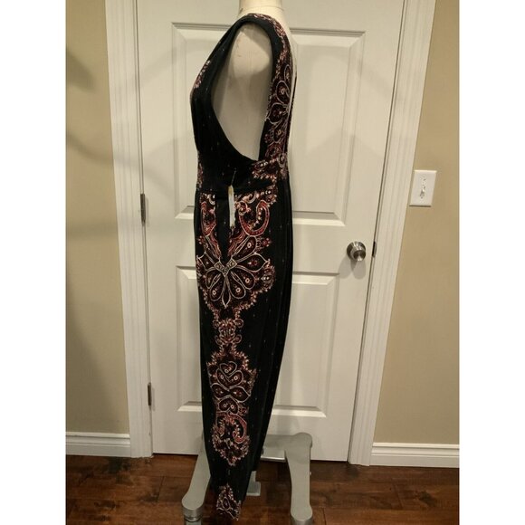 Free People Black, Red & White Paisley Print V-Neck Sleeveless Jumpsuit, Size S - Picture 4 of 8